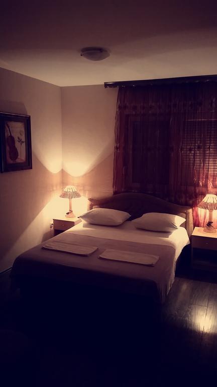Motel Aura Mostar Chambre photo