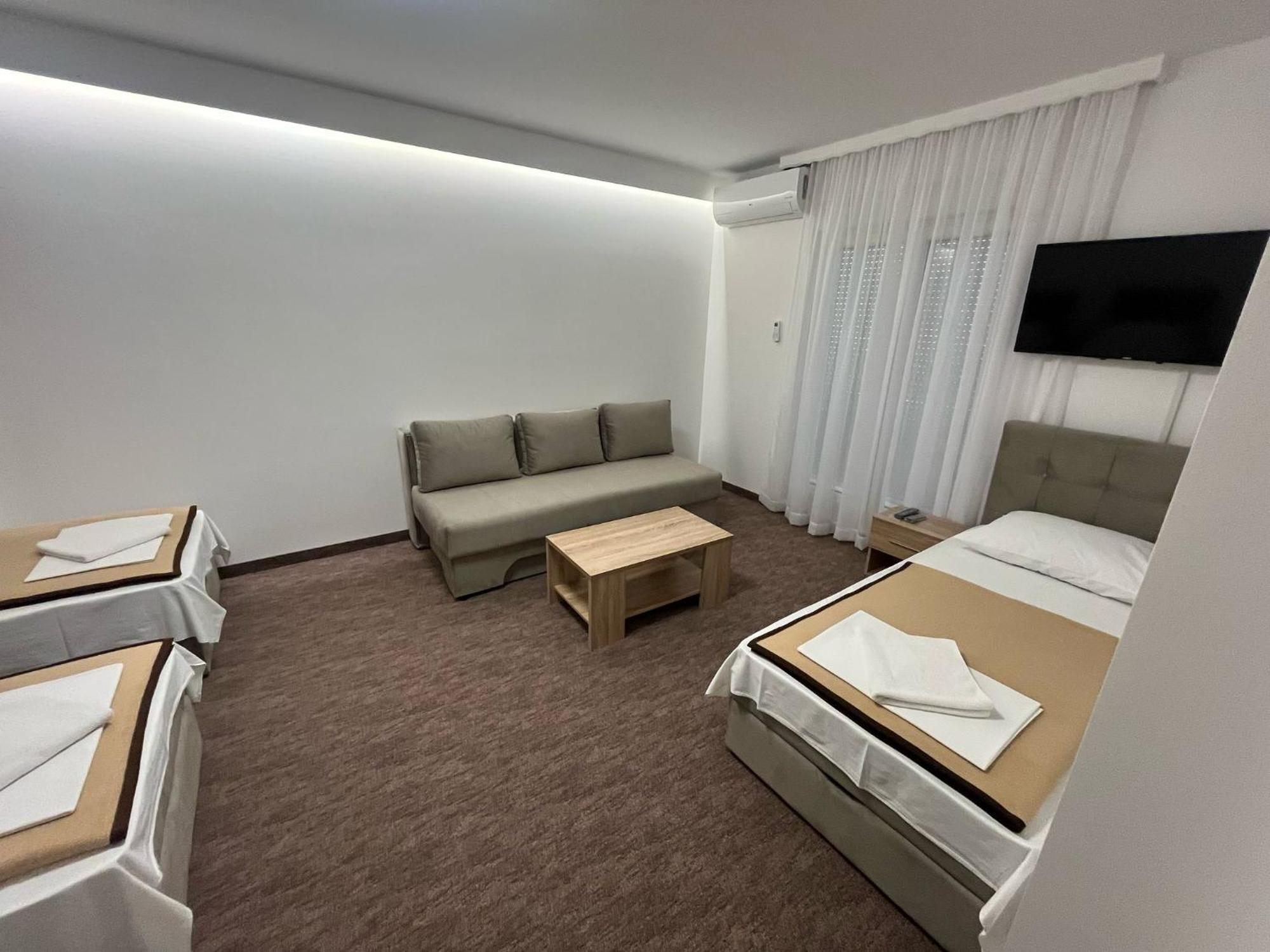 Motel Aura Mostar Extérieur photo
