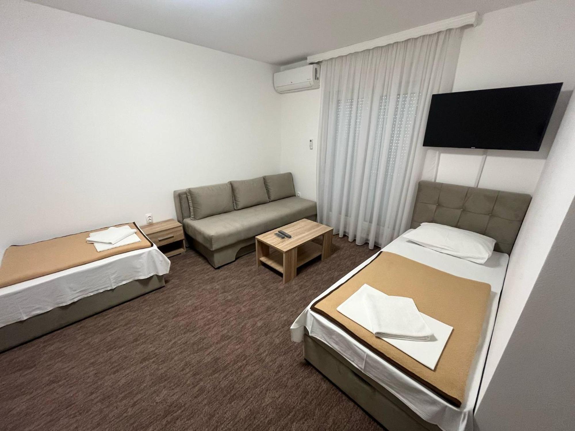 Motel Aura Mostar Extérieur photo